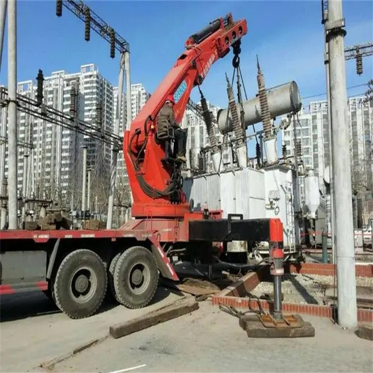 建湖县就近吊车出租|工地厂房吊装设备租赁|24小时高效响应