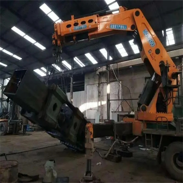 建湖县200吨折臂吊出租