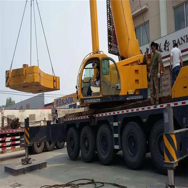 建湖县当地吊车出租|机器吊装|75吨|工厂搬迁服务